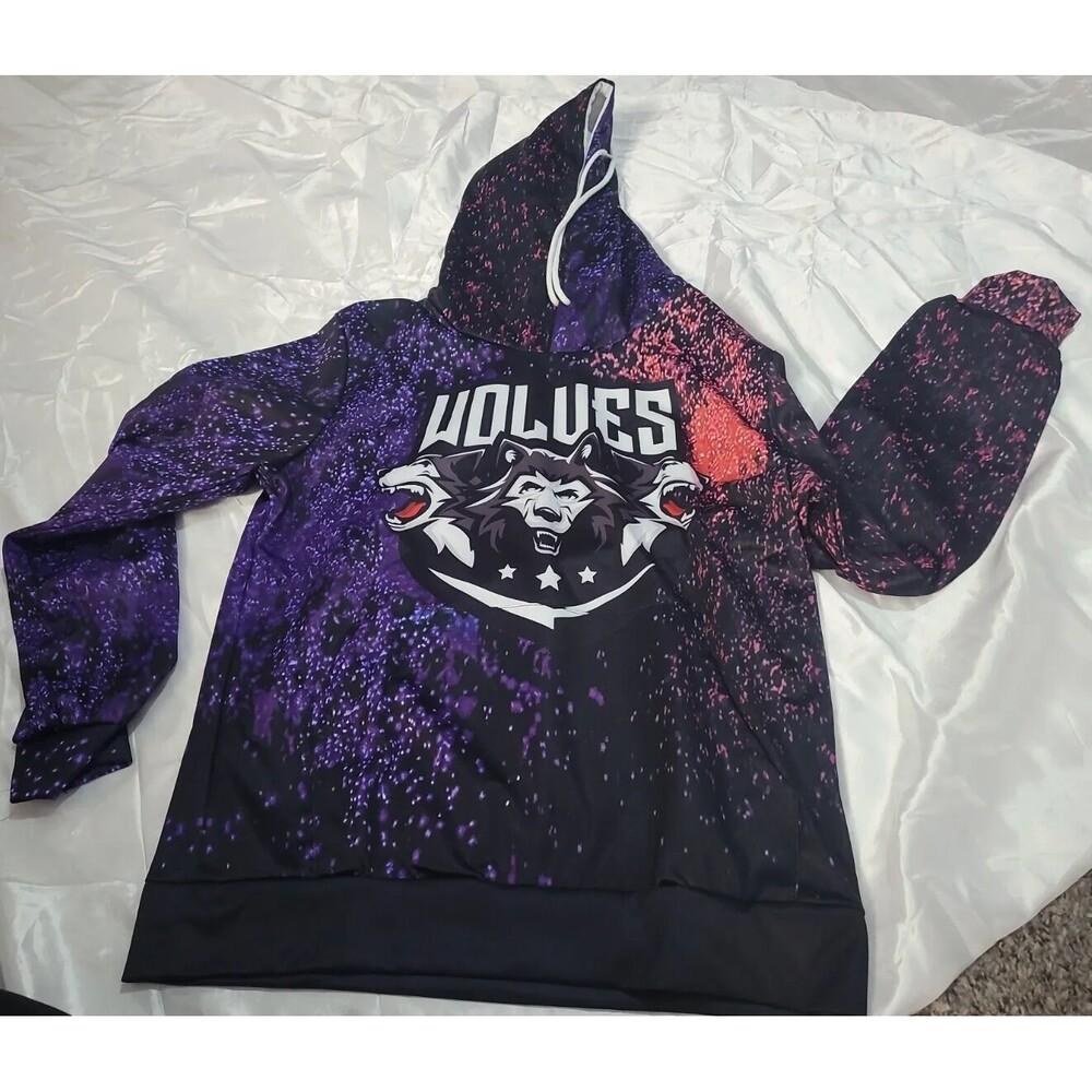 WOLVES PURPLE AND RED  PATCHWORK MEN'S BOYS MEDIUM LONGSLEEVE HOODIE RARE. NWT